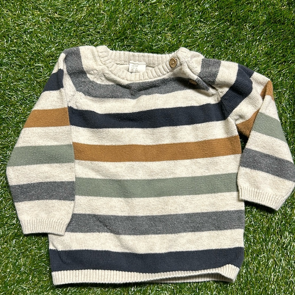 H&M 6-9 Mo baby sweater